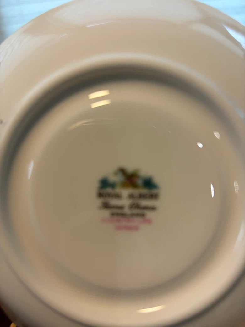 Royal Albert Bone China Teacup and Saucer Set - photo 2