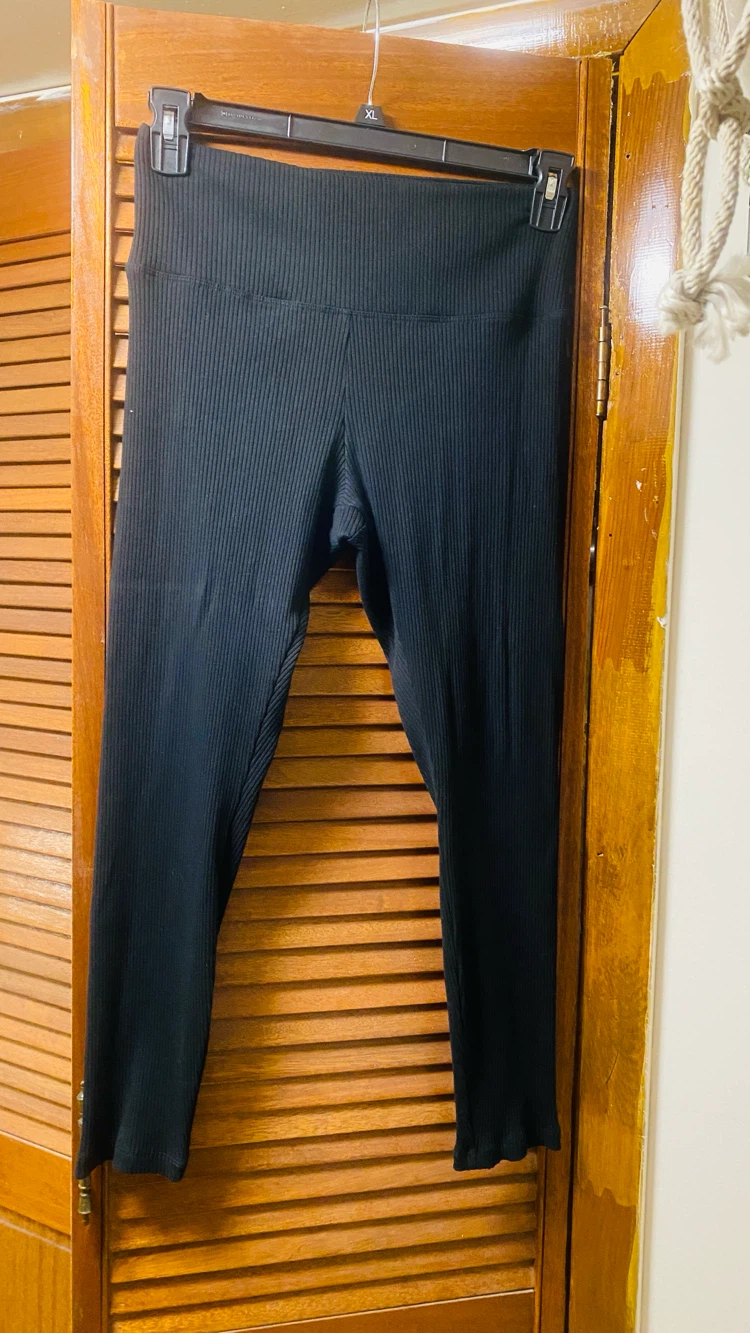 Pink by Victoria secrets size large - photo 2