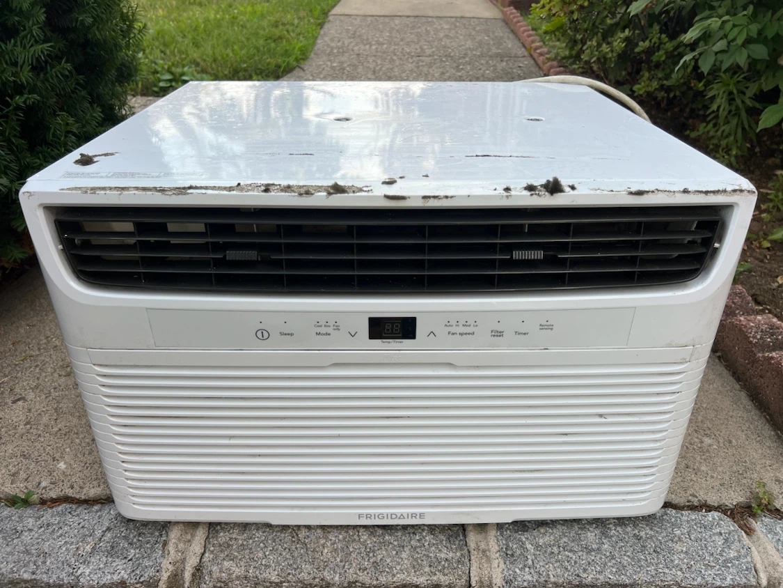 Electrolux Window Air Conditioner FFta1422u2