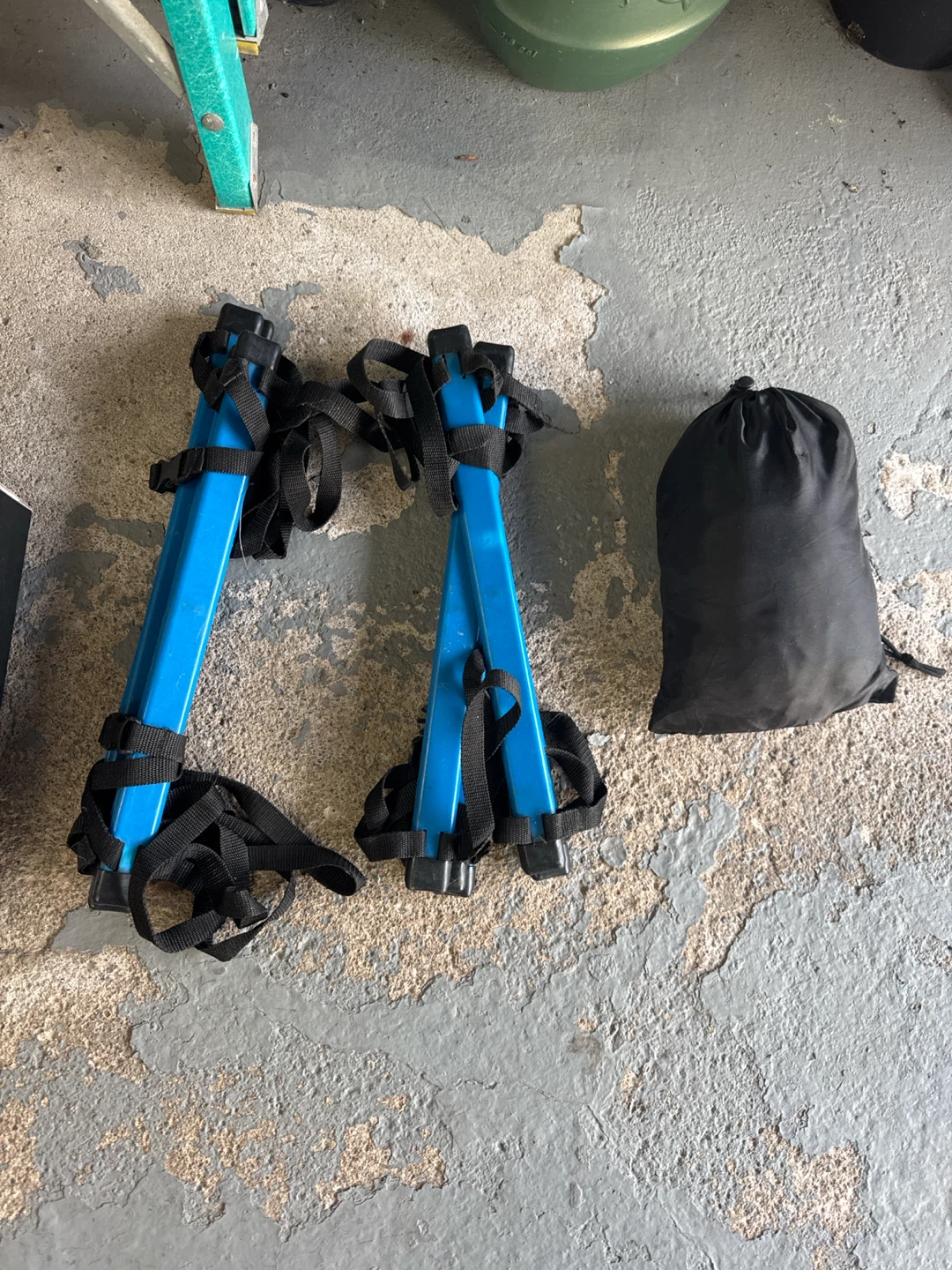 Agility ladder and parachute