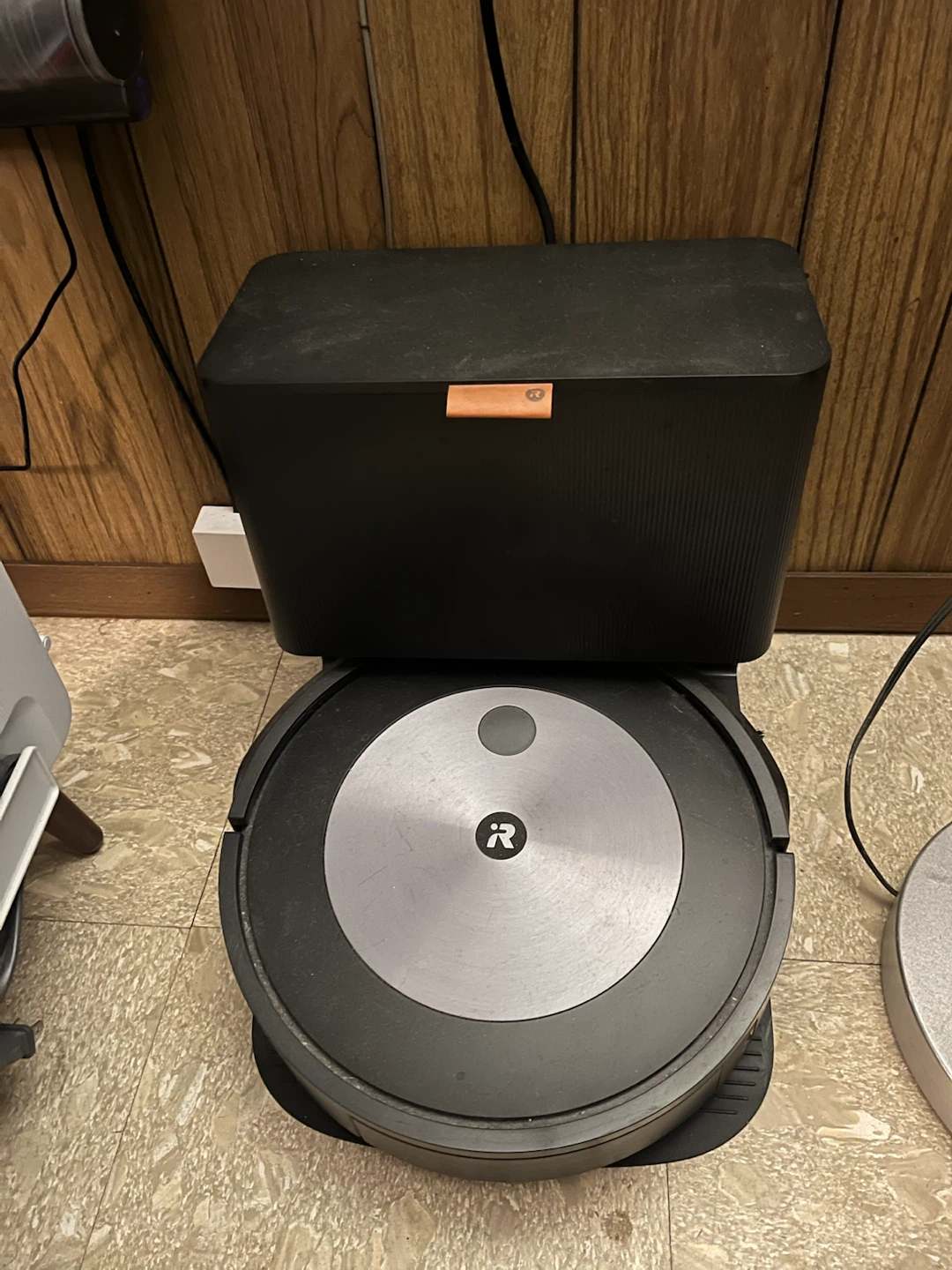 iRobot J7+