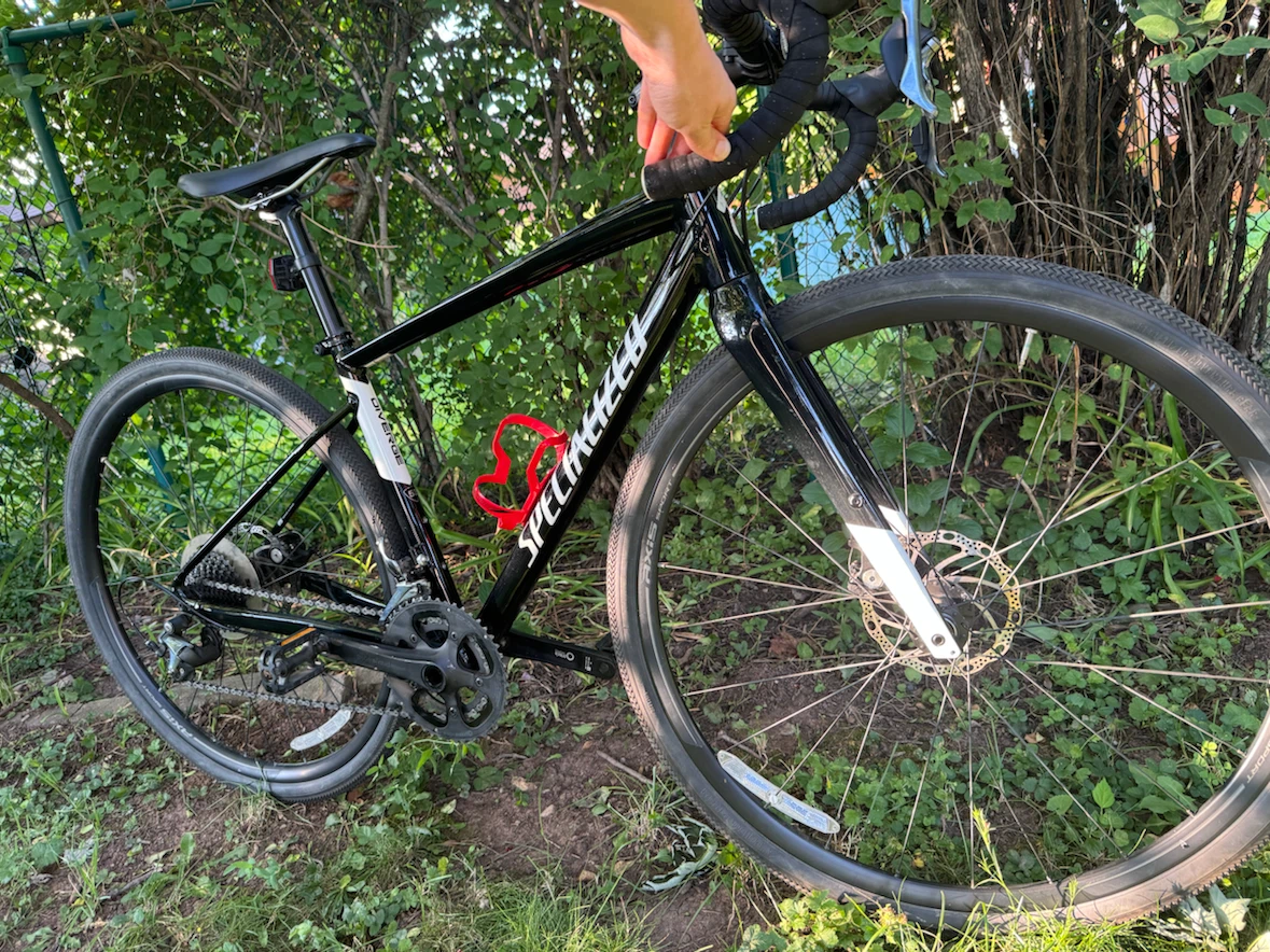 Specialized Diverge Gravel Bike - Size 52 - photo 5