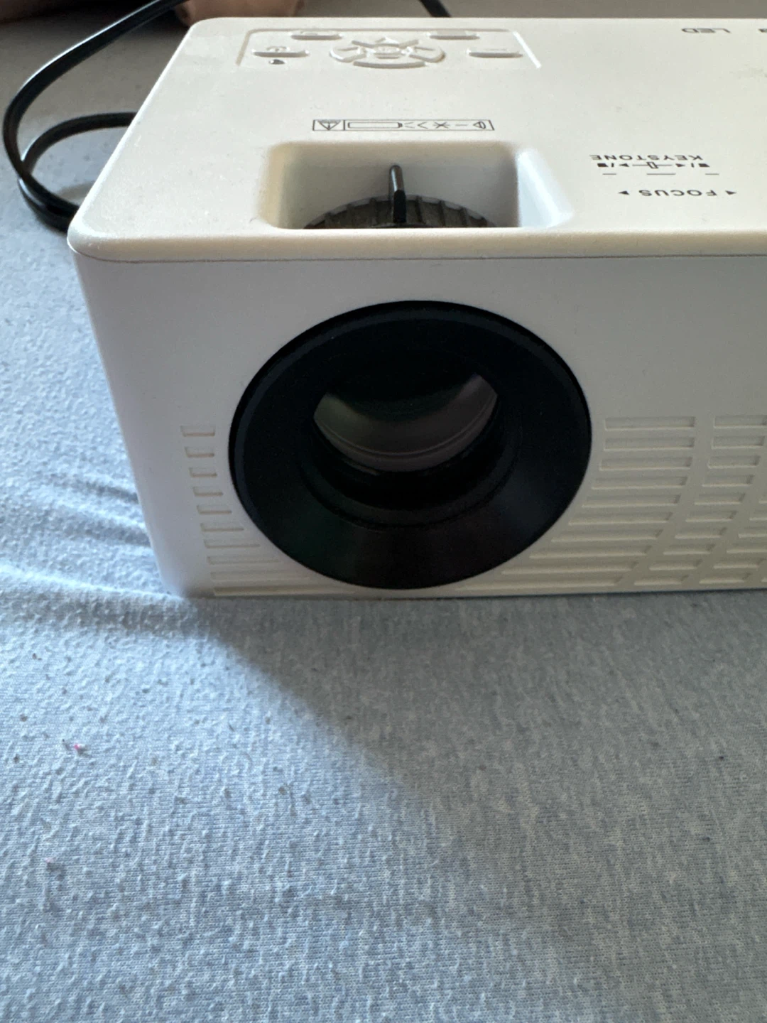 White Mini Portable Projector - photo 2