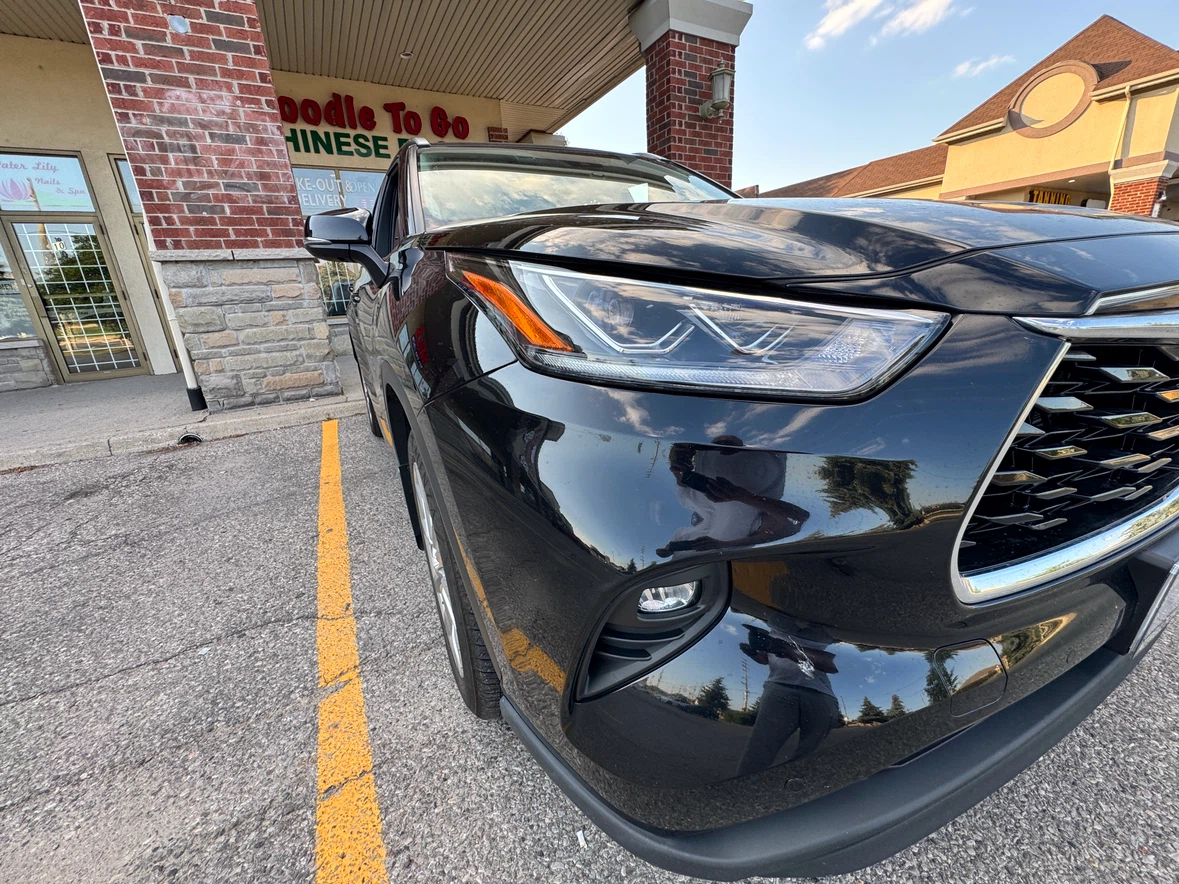 Black Toyota Highlander - photo 5