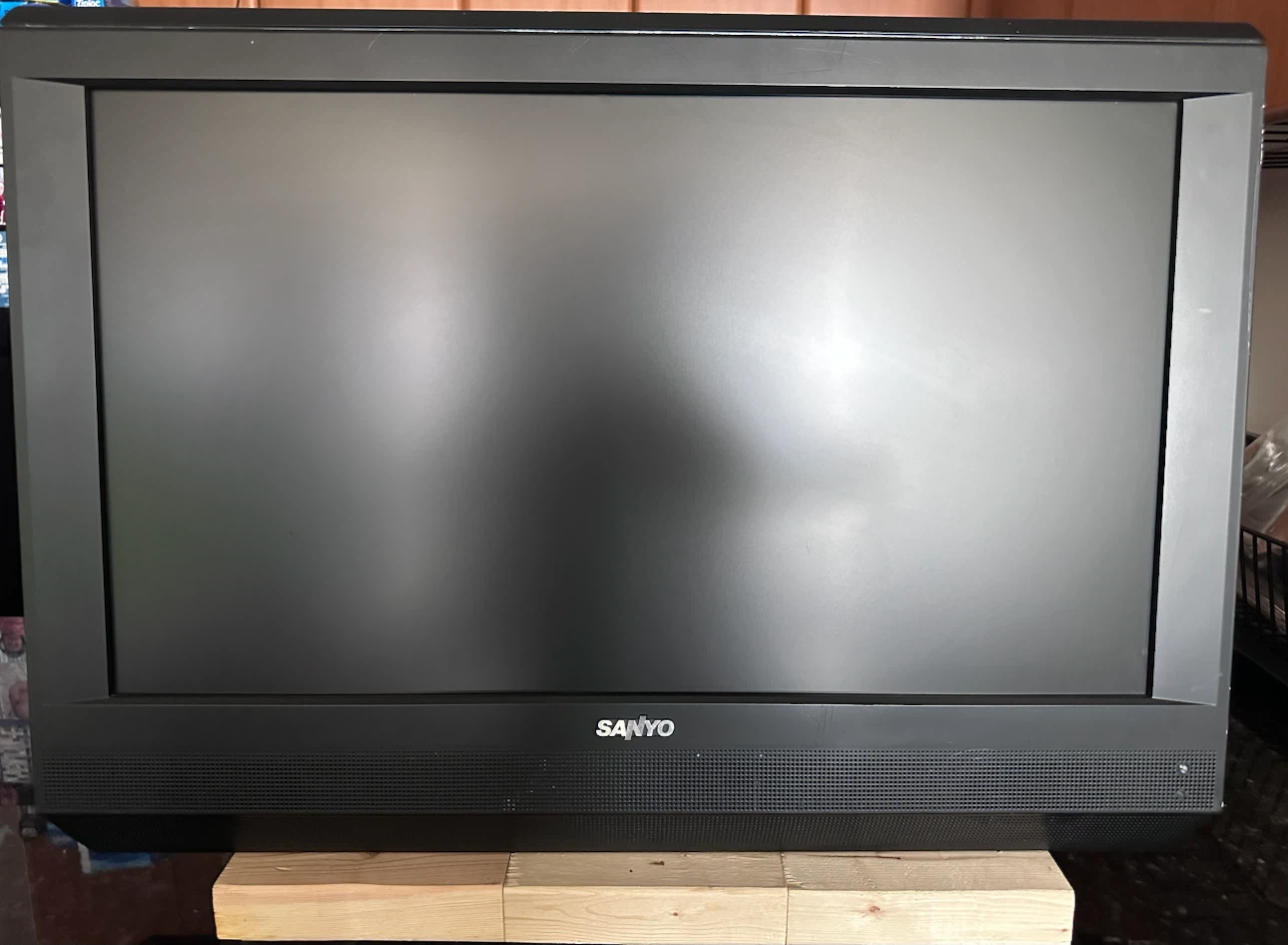 Sanyo DP26648 LCD HDTV