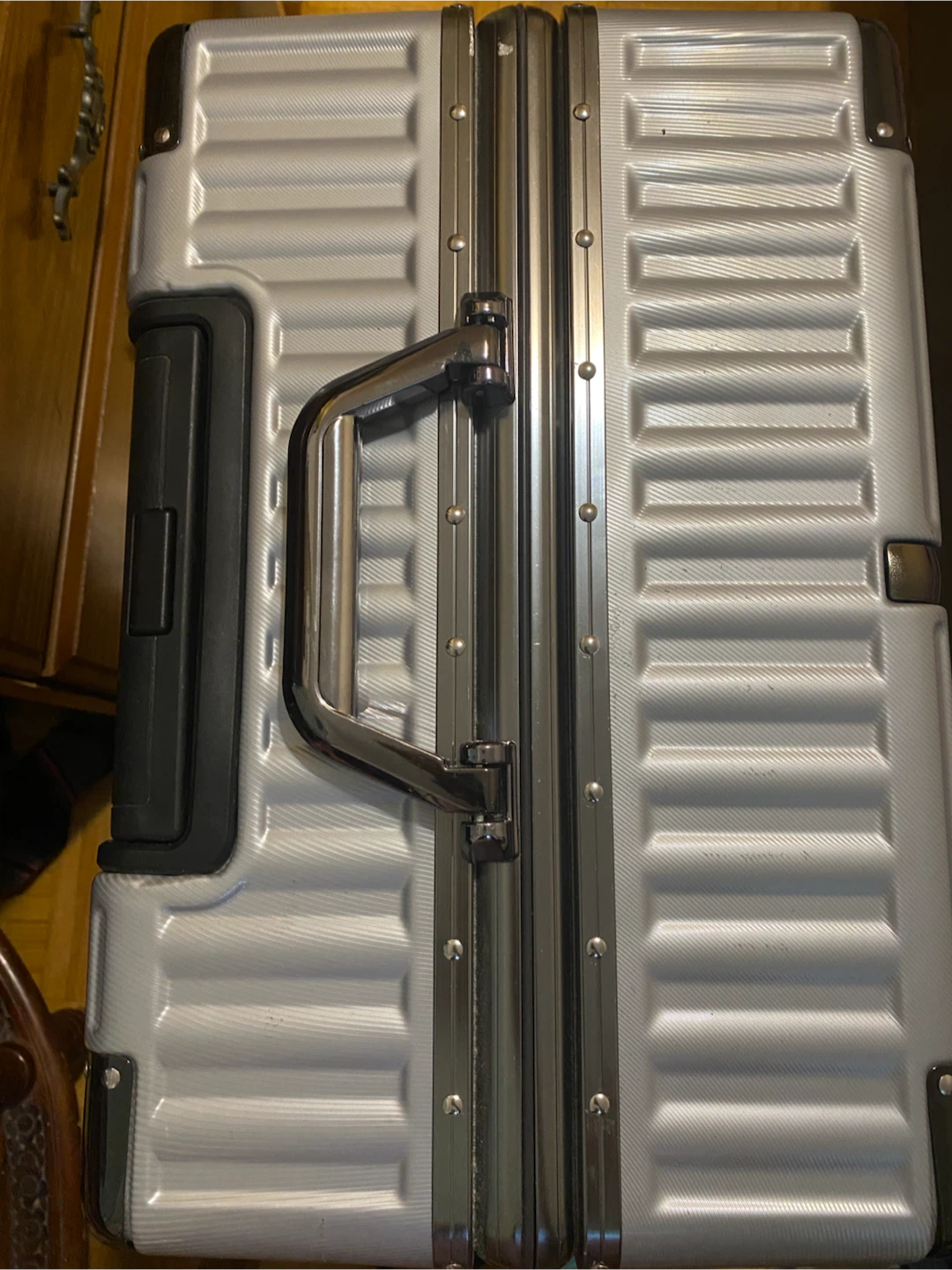 check in luggage - photo 2