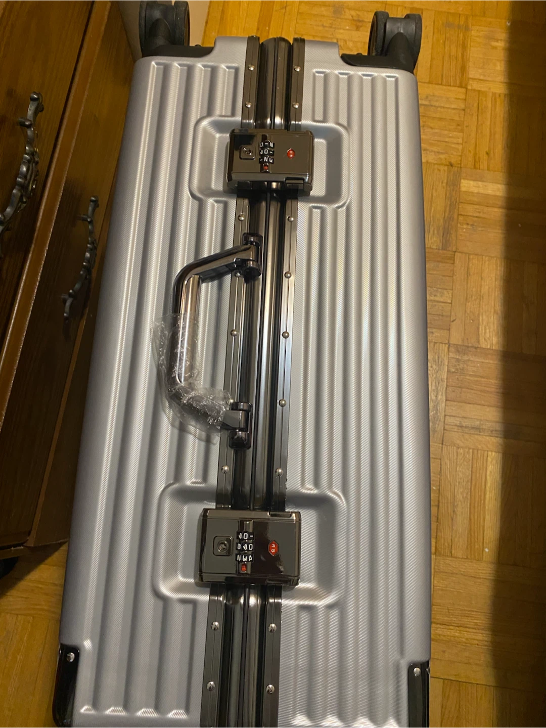 check in luggage - photo 5