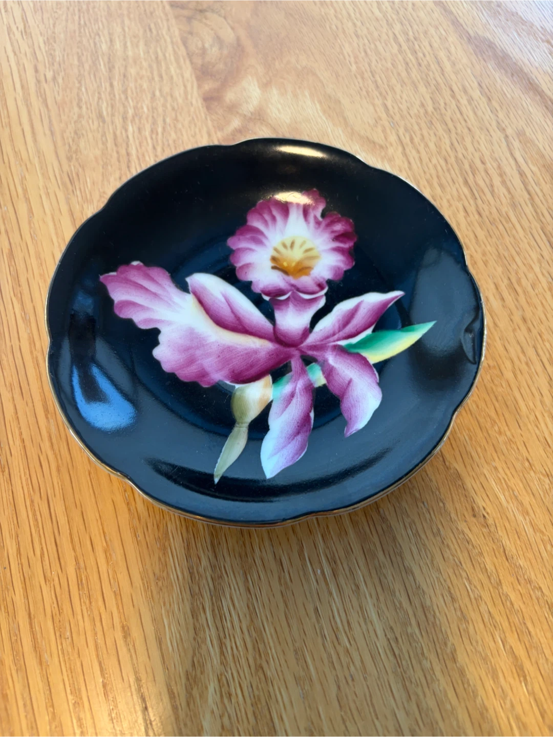 Hand Painted Teacup and Saucer Set - photo 5