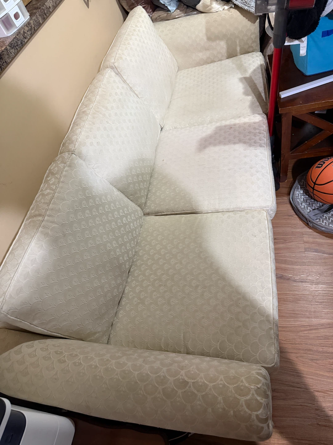 Cream patterned couch