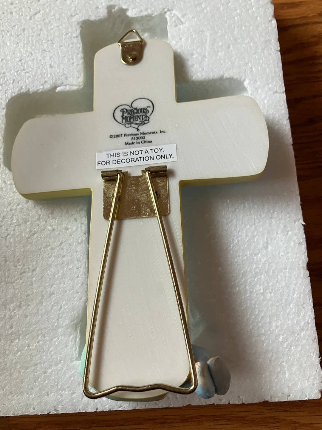 Precious Moments "Jesus Loves Me" Boy Cross Decoration - photo 3