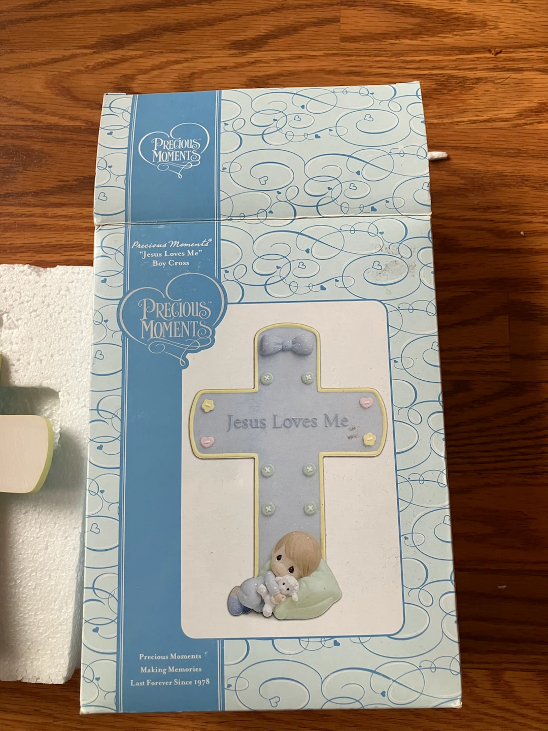 Precious Moments "Jesus Loves Me" Boy Cross Decoration - photo 4
