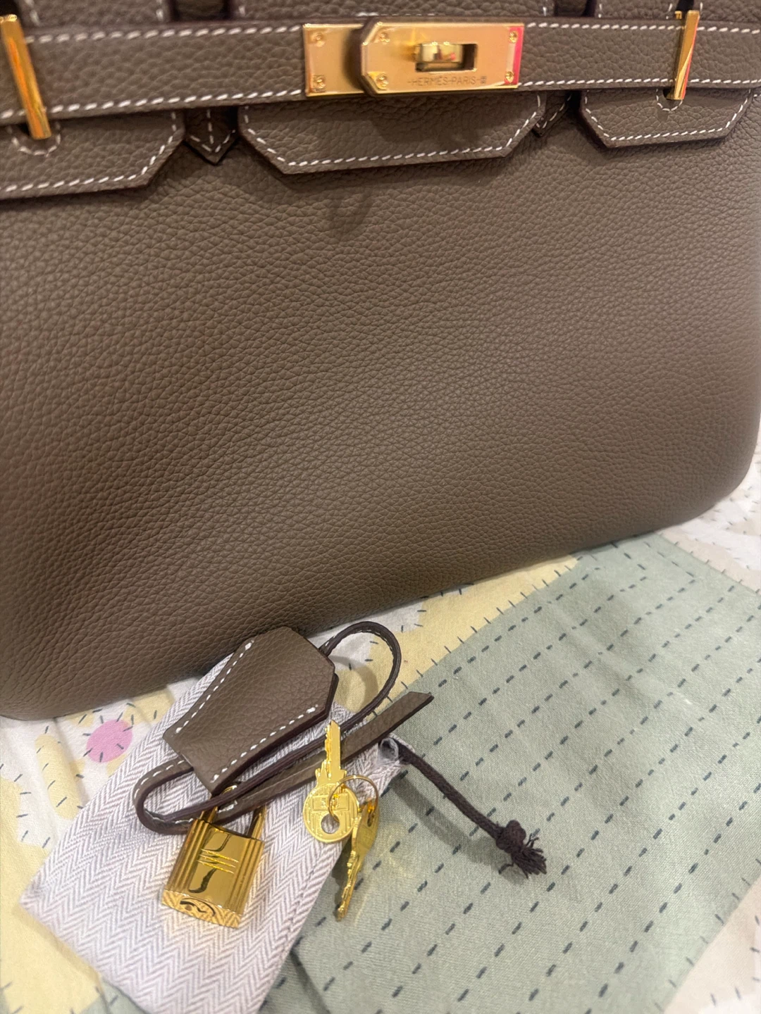 Hermès Birkin 30 Taupe Grained Leather Handbag - photo 2
