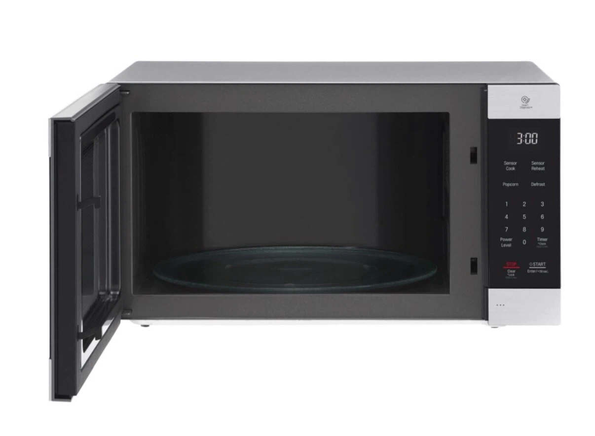 Extra large microwave + Geek Squad warranty - photo 4