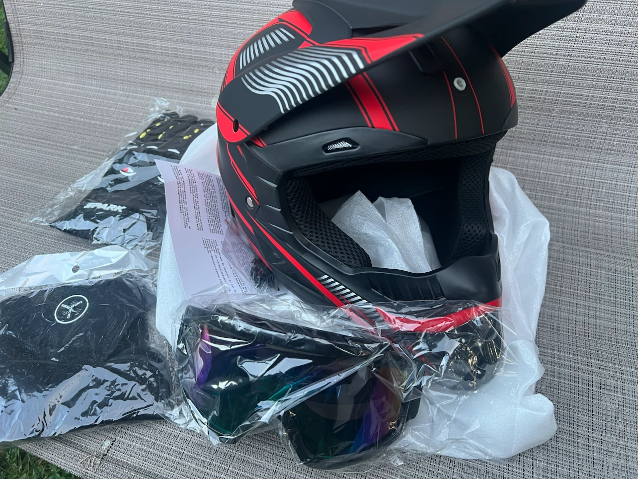 Motocross Helmet, Goggles & Gloves Set size L and XL - photo 3