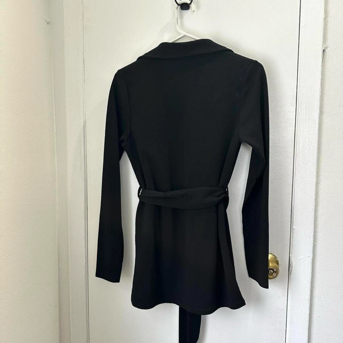 PrettyLittleThing Black Belted Blazer New Unworn - photo 3