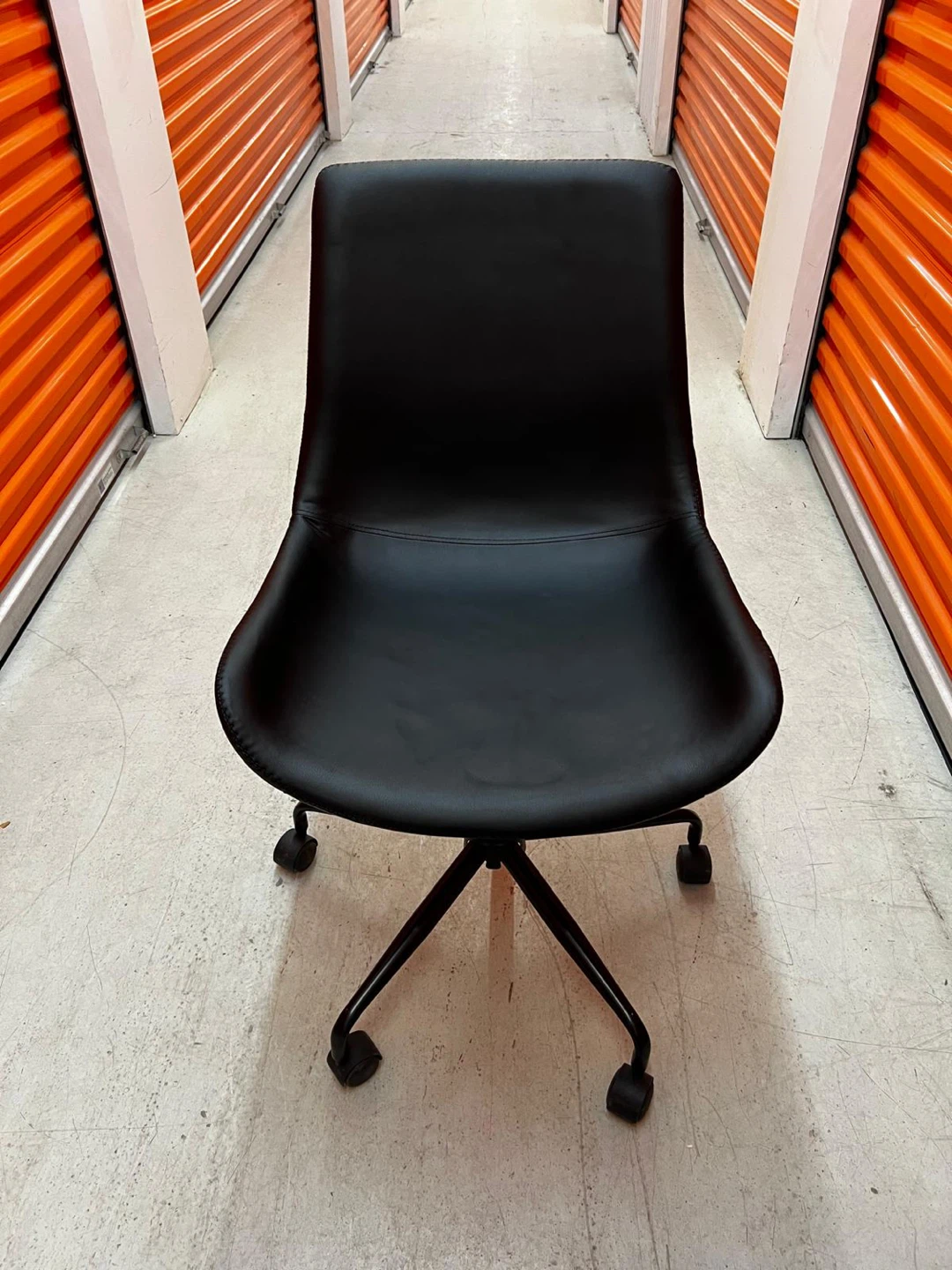 Leather Office Chair Adjustable & 360 rotation