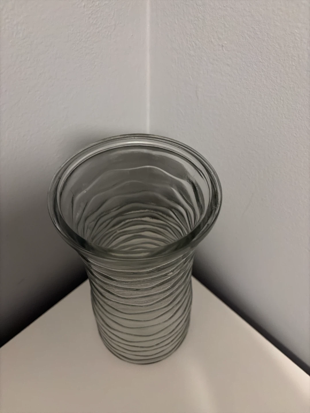 Clear Glass Vase - photo 2