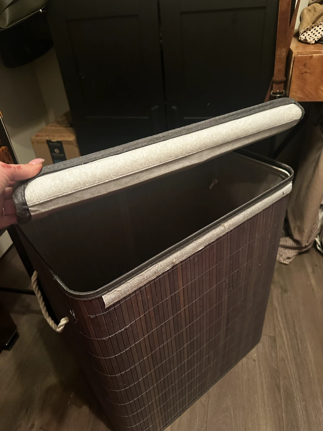 Bamboo Laundry Hamper with Lid - photo 3