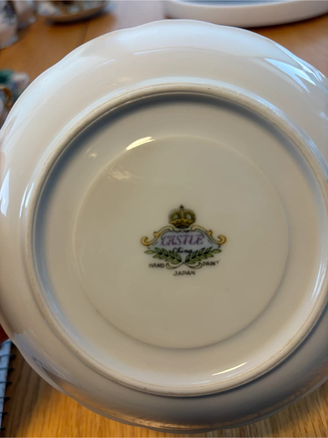 Castle China teacup and saucer set - photo 3