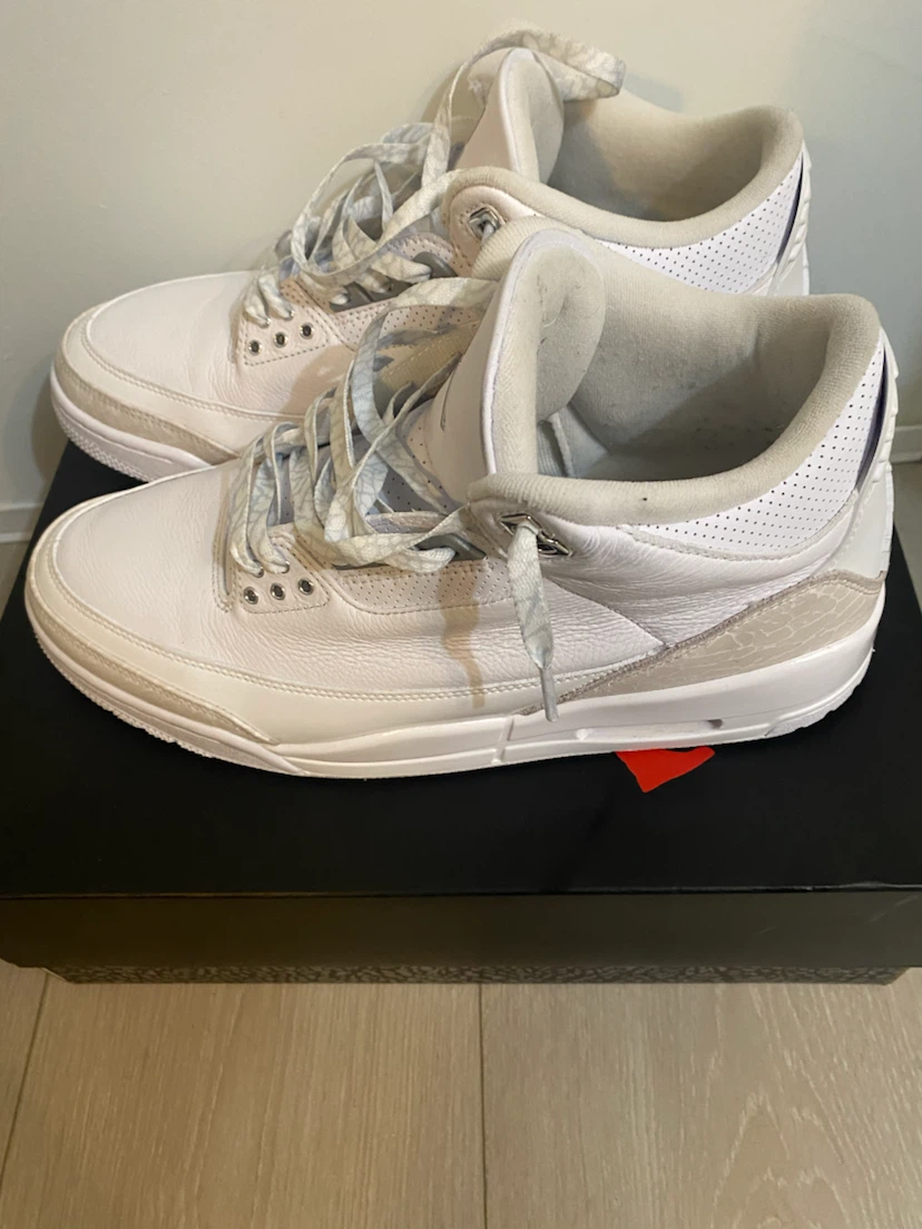Air Jordan 3 White Sneakers - photo 3