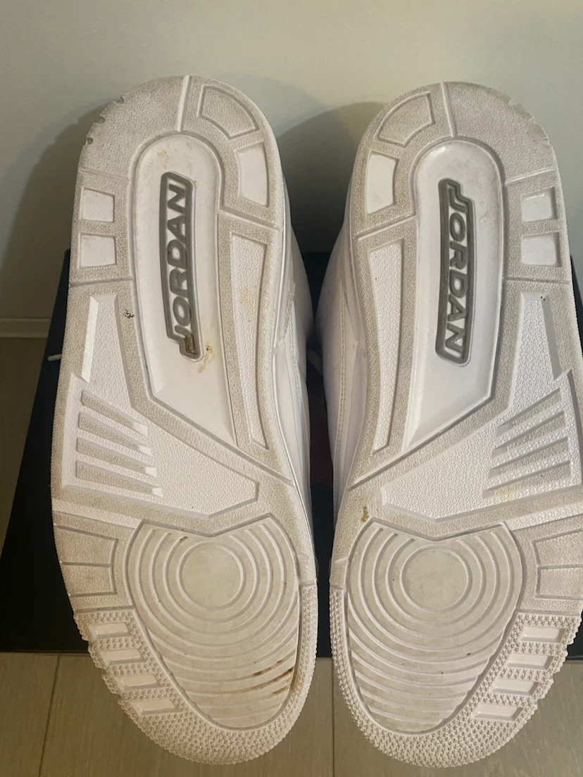 Air Jordan 3 White Sneakers - photo 5