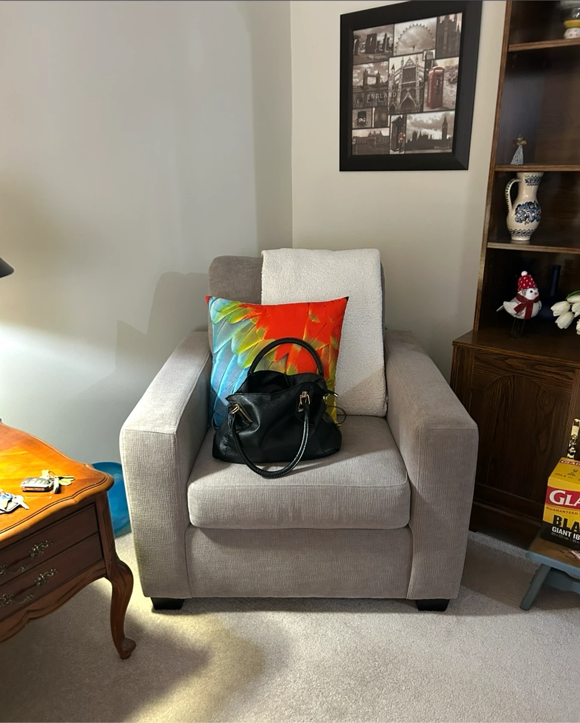 Armchair– Excellent Condition