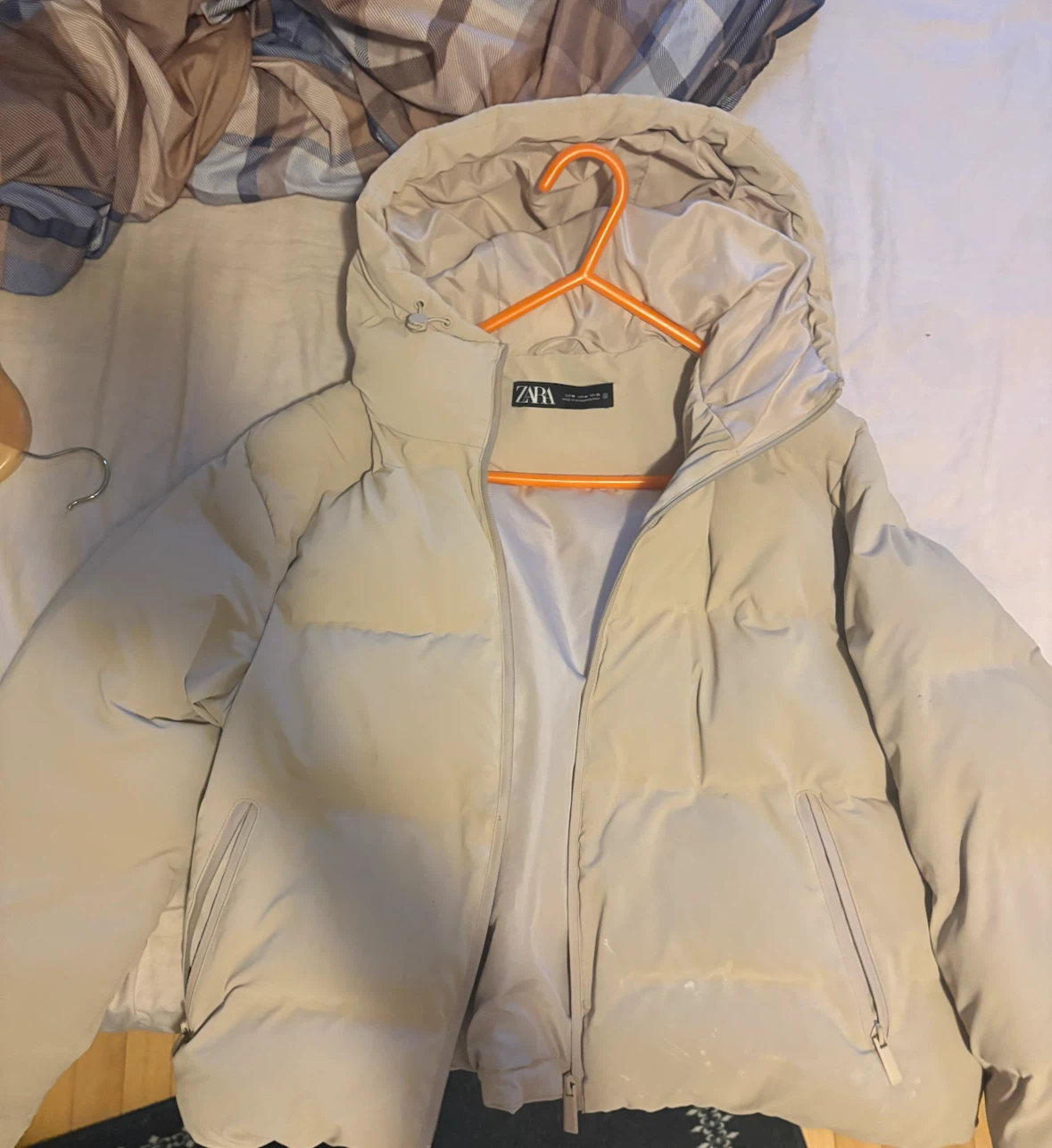 Zara Beige Puffer Jacket