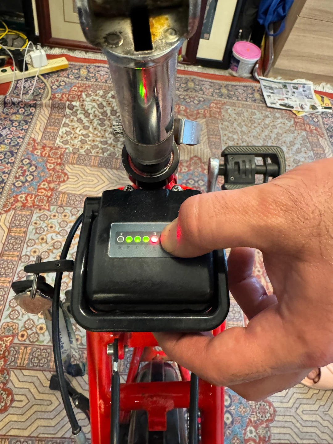 Red Swagtron Electric Folding Bike - photo 2