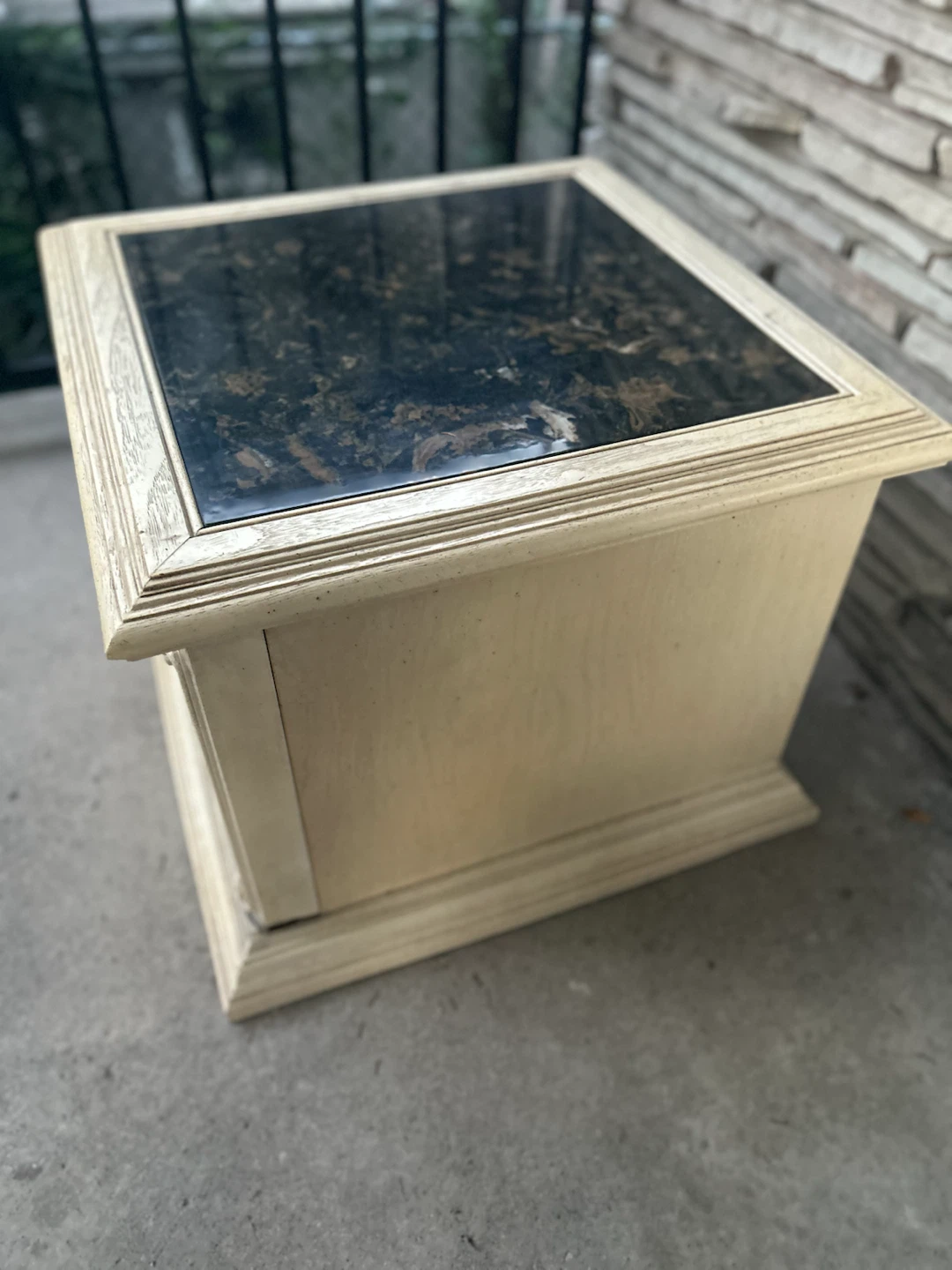Vintage End Table with Marble Top - photo 3
