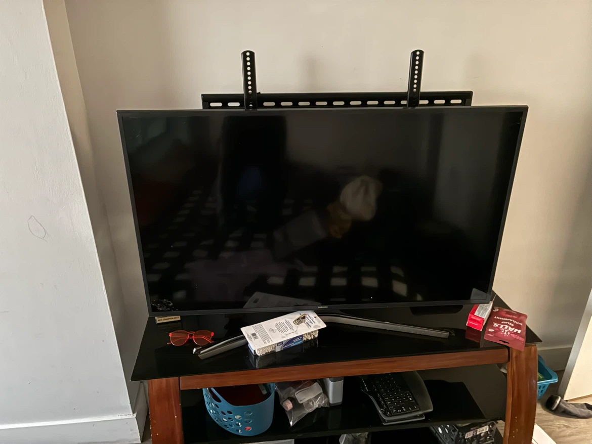 50 inches Samsung 4K UHD smart tv