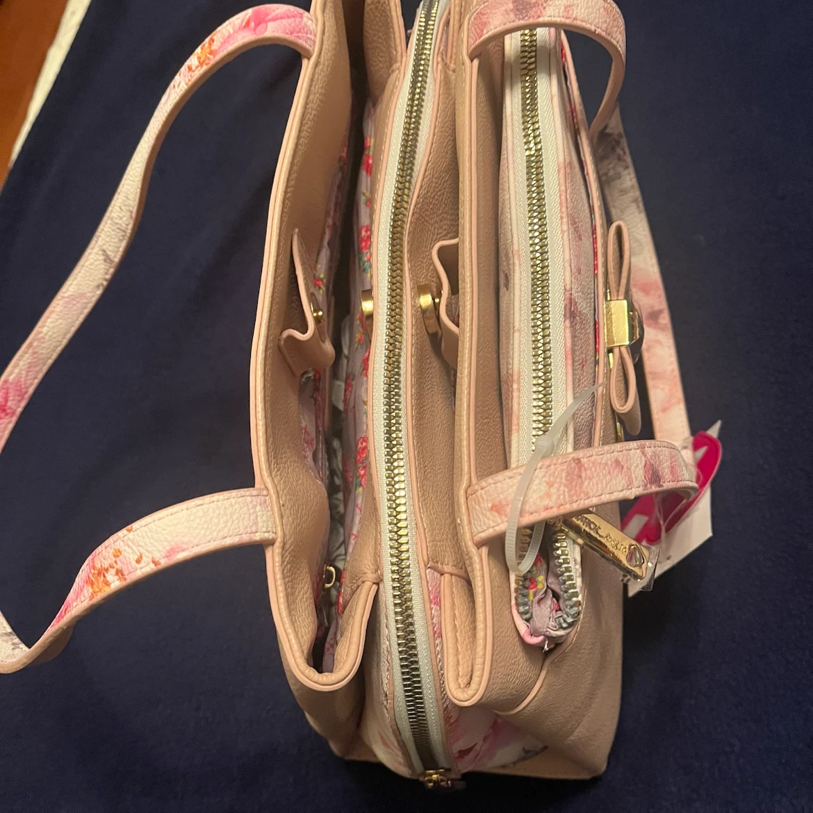 Betsey Johnson Pink Floral Satchel Bag - photo 4