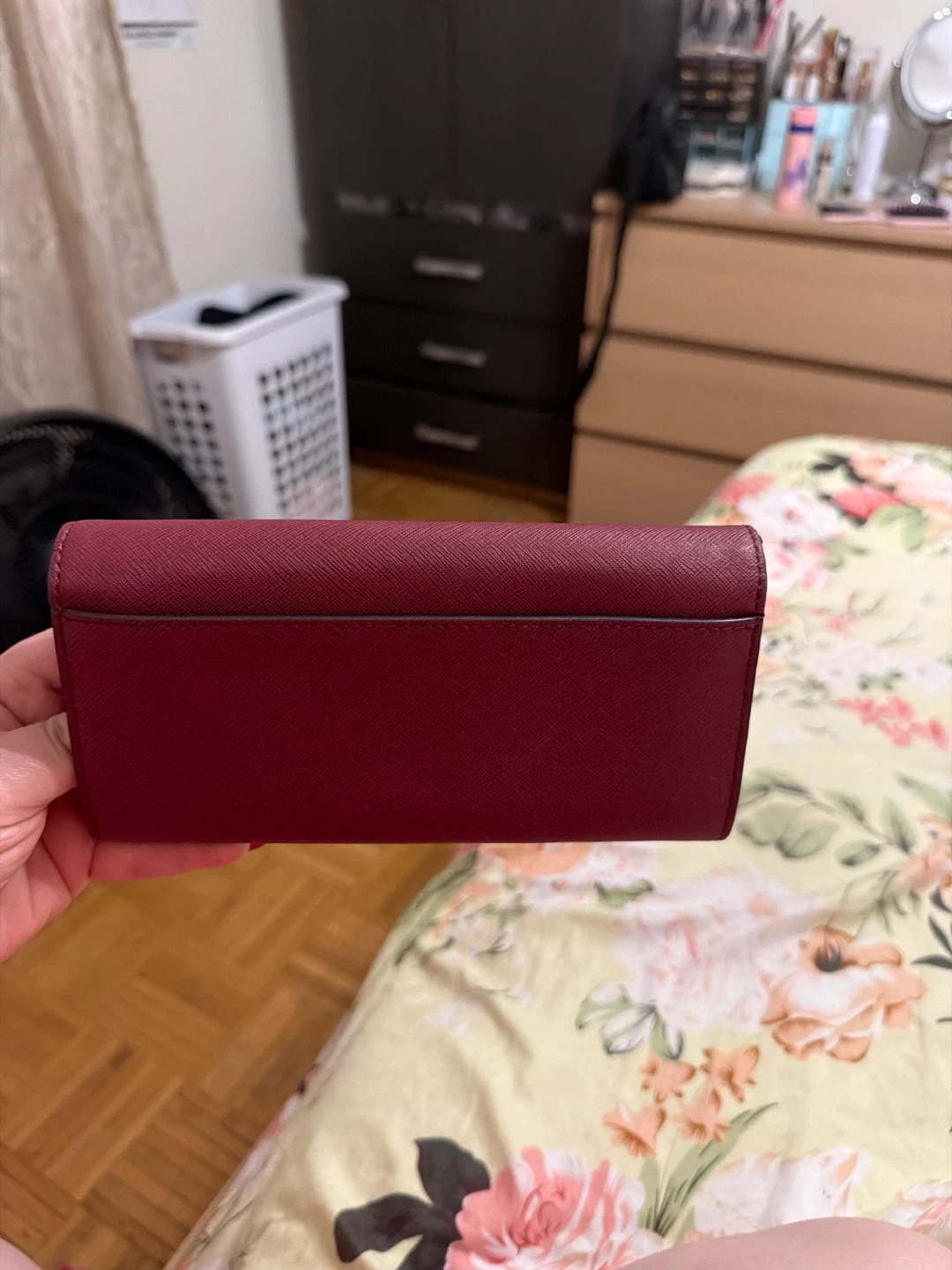 GUESS Embossed Logo Card Holder - photo 4