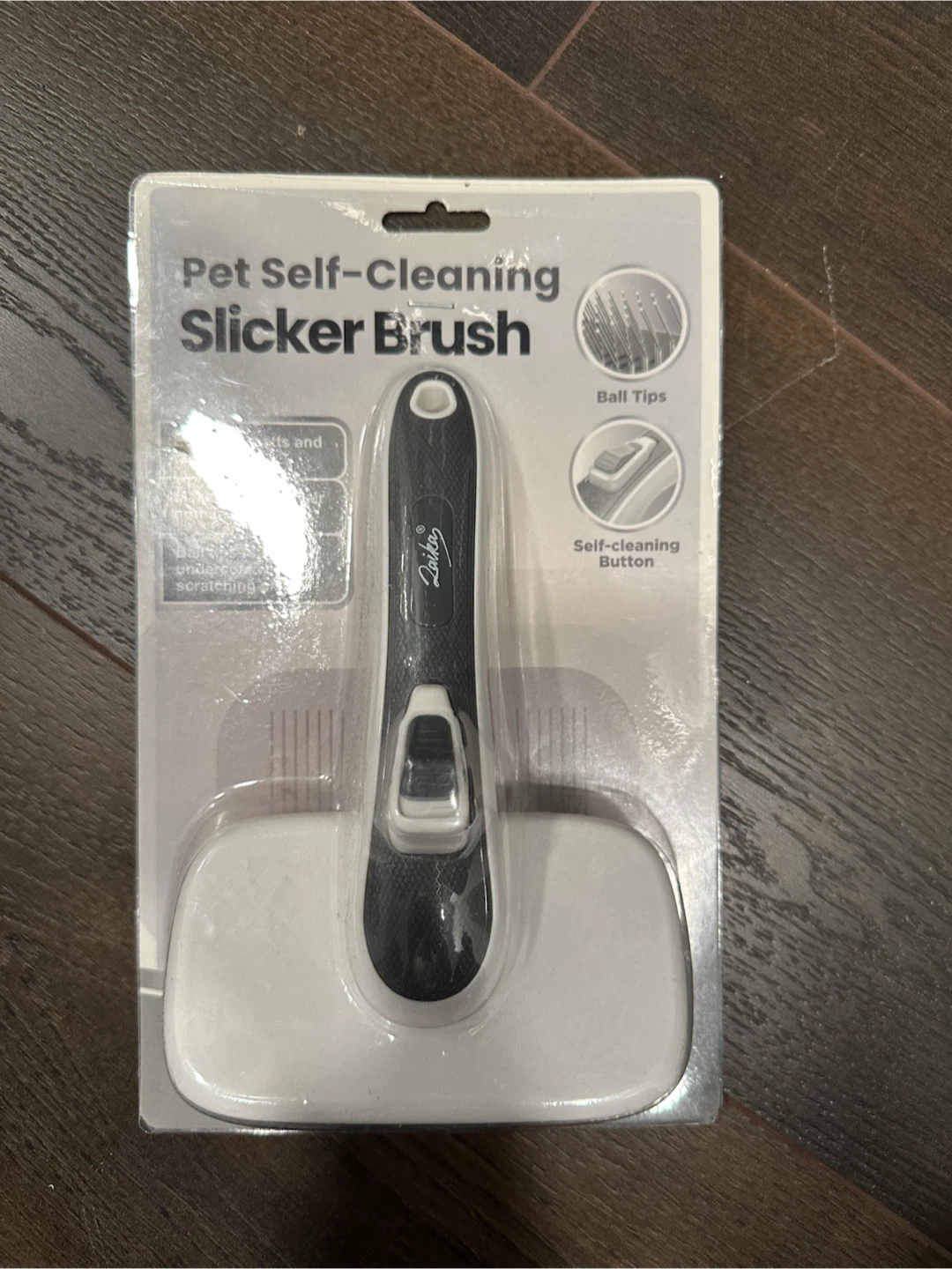 Laika  Pet Self-Cleaning Slicker Brush