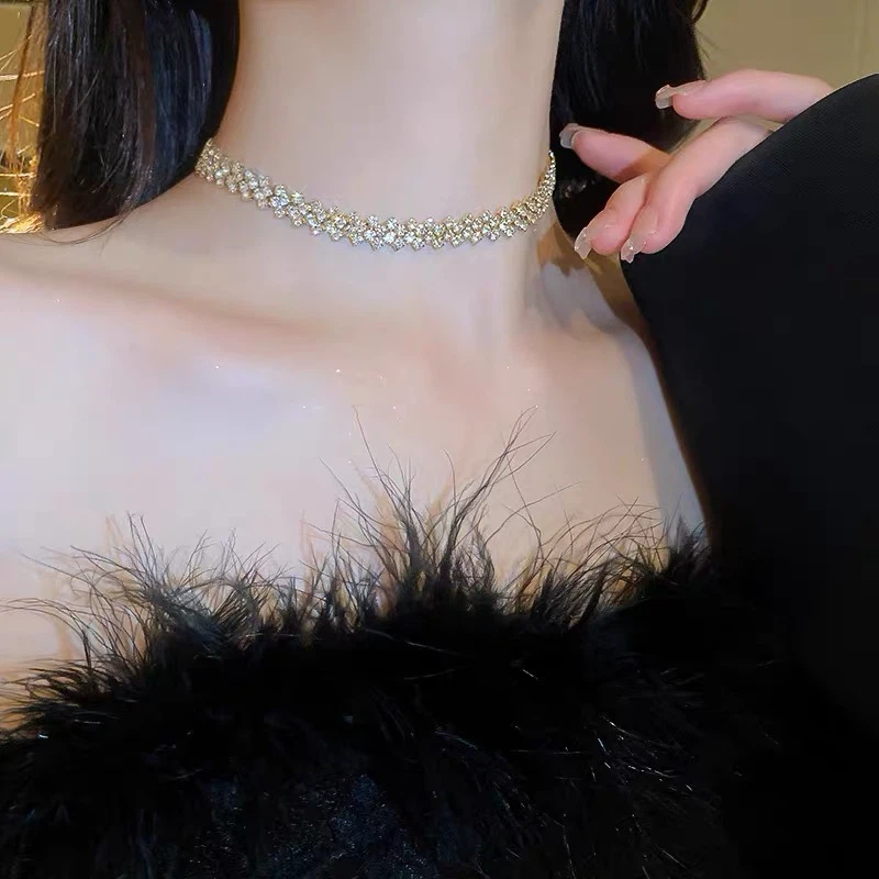 Sparkling Rhinestone Choker Necklace - photo 3