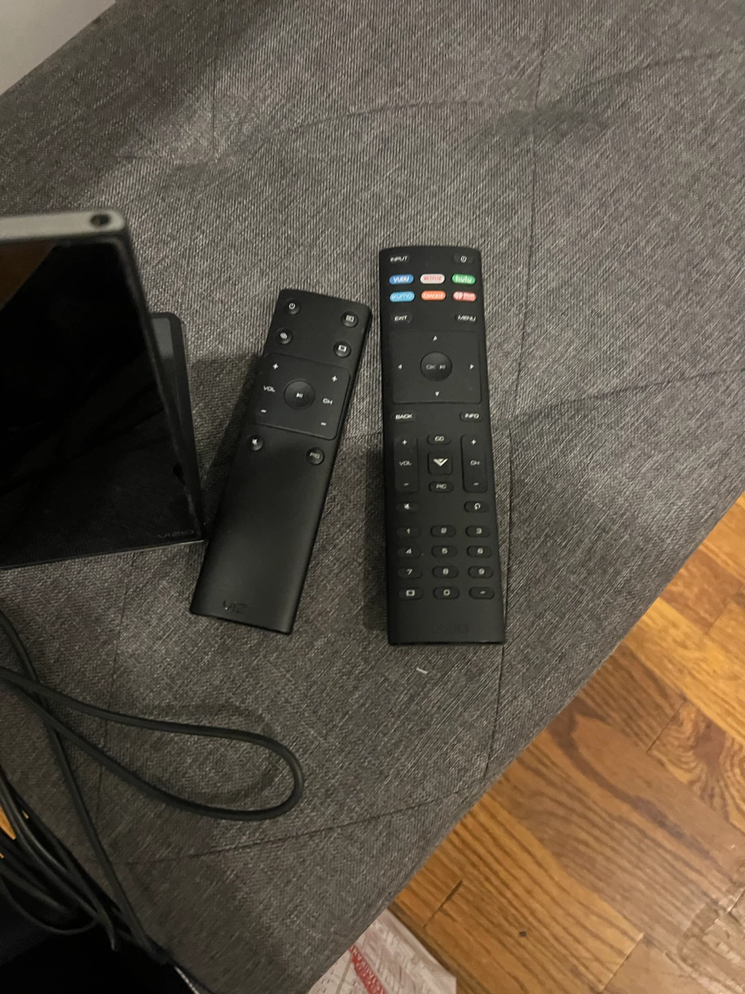 VIZIO 55" Smart TV with Remotes - photo 3