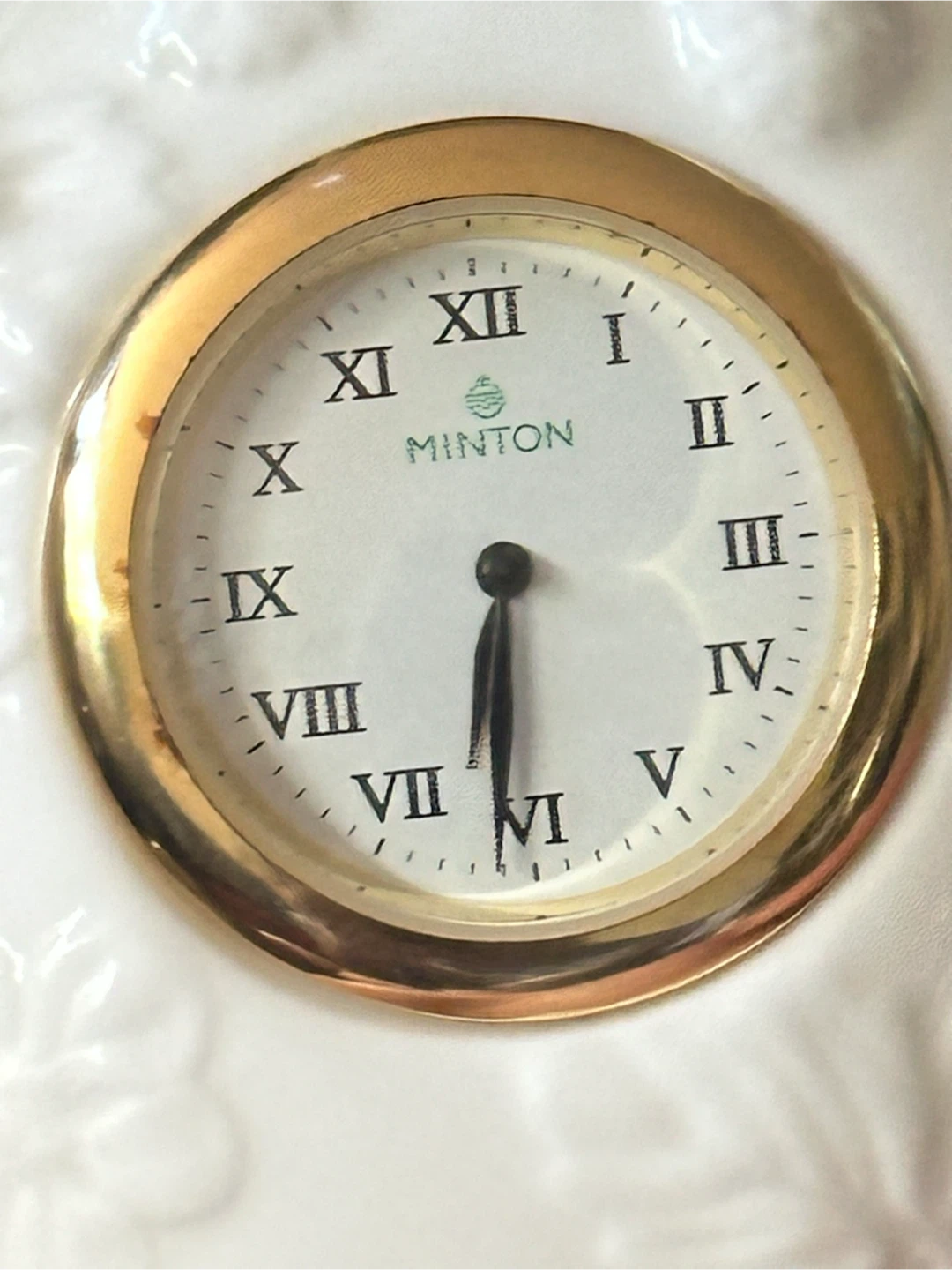 Minton Victoria Strawberry mantle Clock - photo 2
