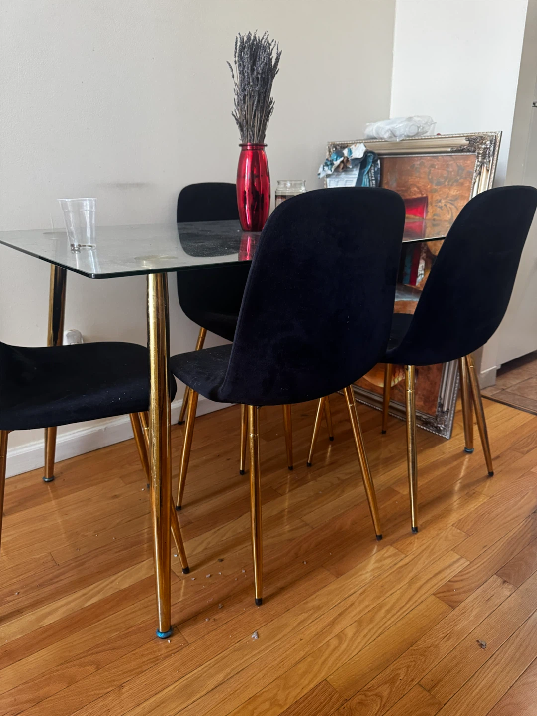 Glass we Dining Table Set with 4 Black Velvet Chairs