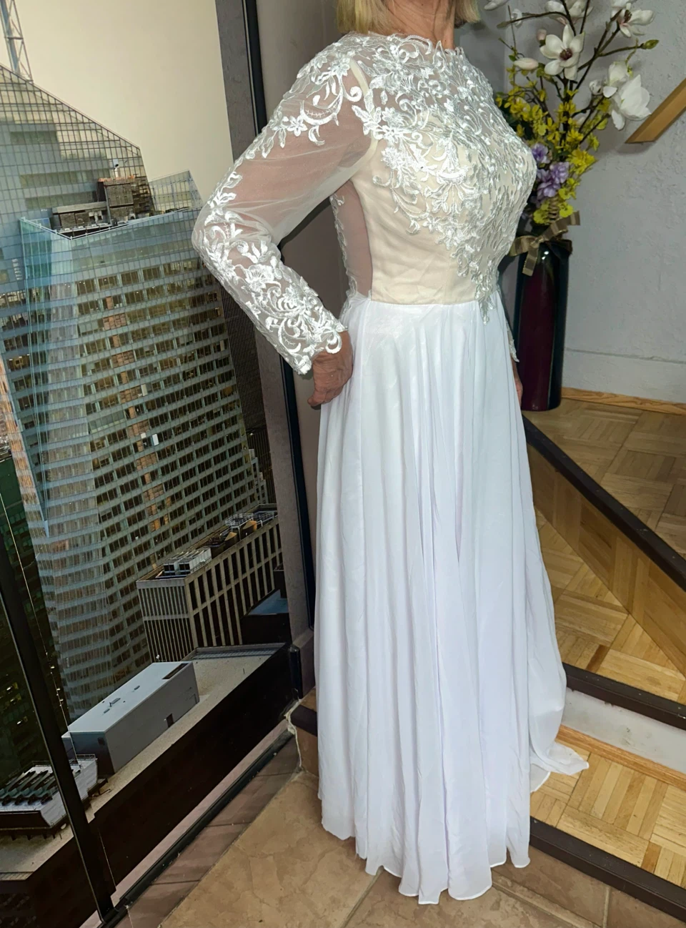 White Lace Long Sleeve Evening Gown - photo 3