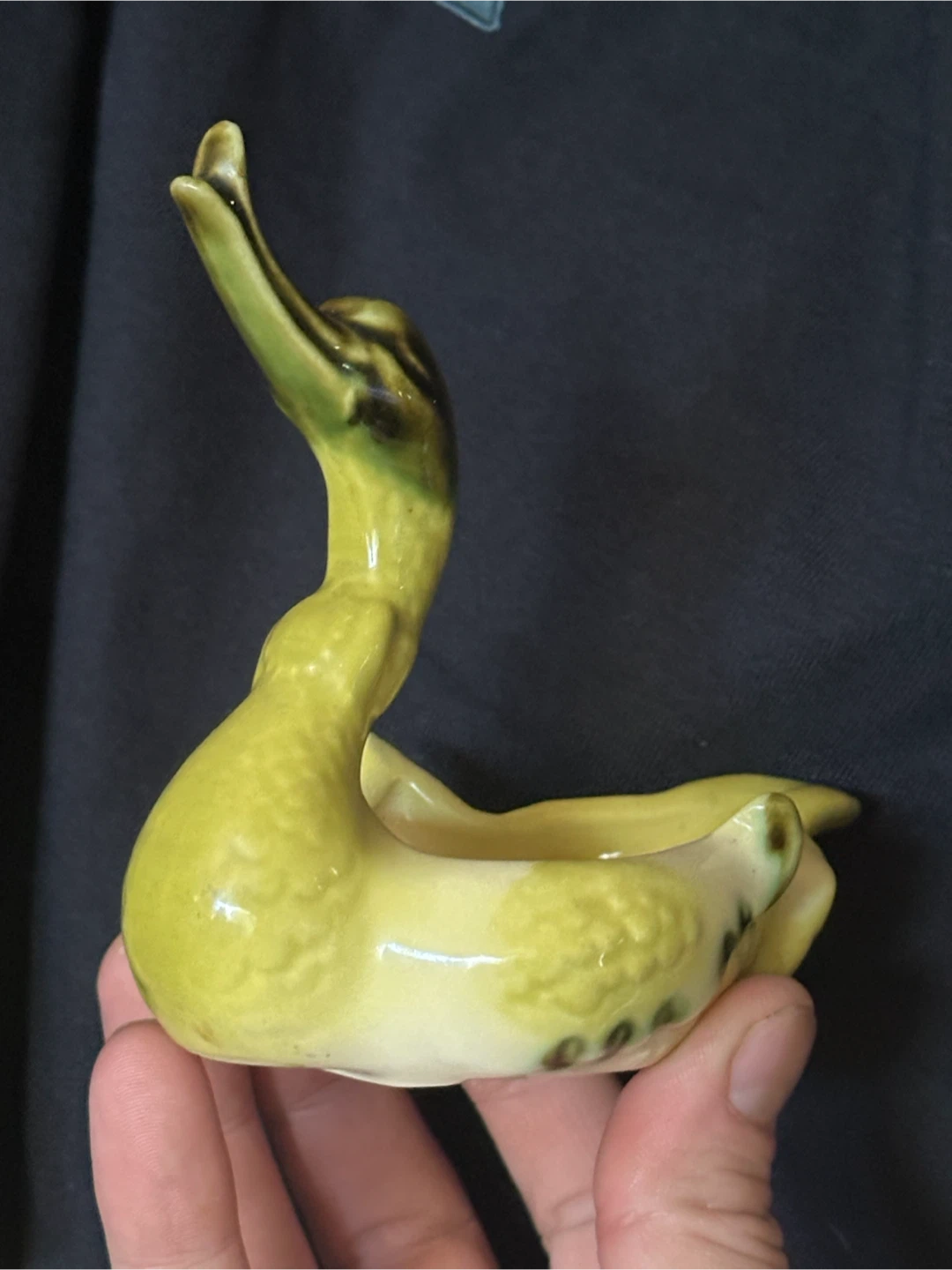Hull Small Swan Planter made in the USA