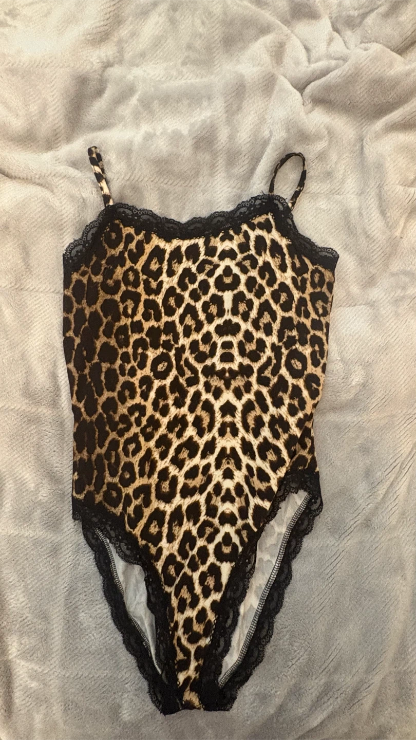 Leopard Print Bodysuit
