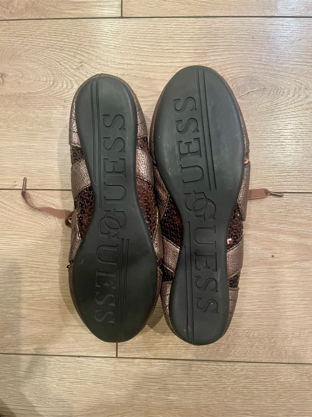 GUESS Rose Gold Sequin Sneakers - photo 3