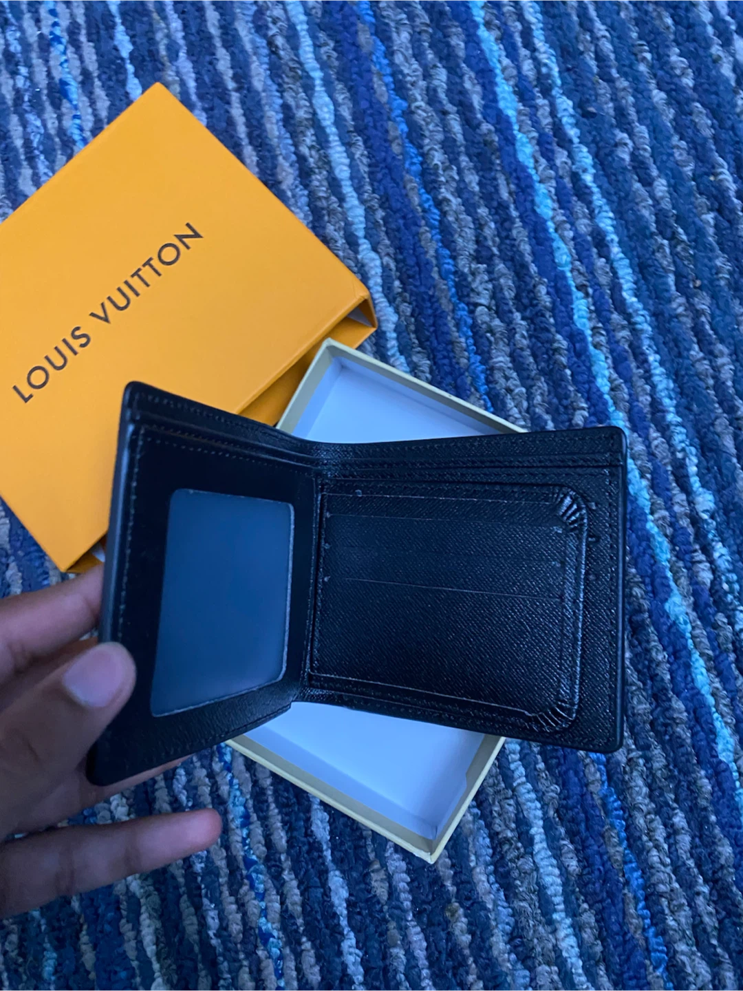 Louis Vuitton Bifold Wallet - photo 4