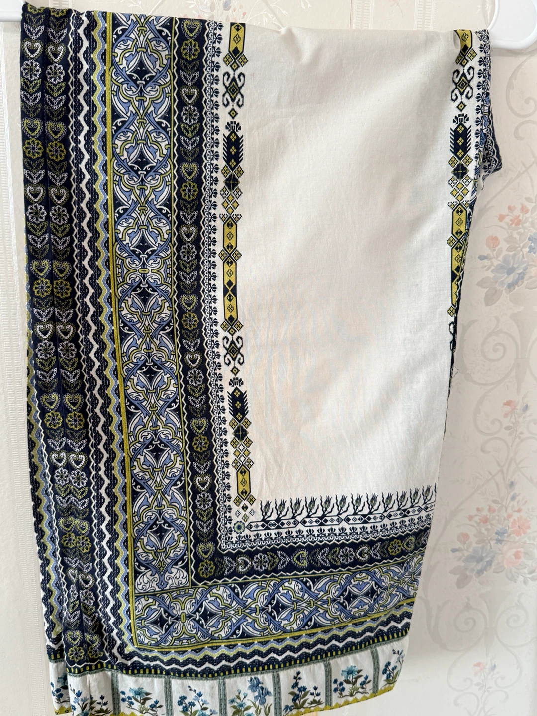 White Floral Print Tunic Top &Bottom - photo 3