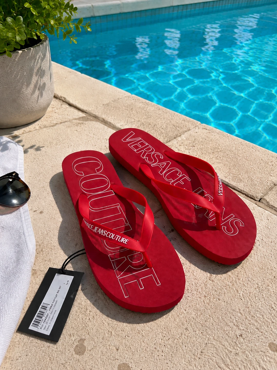 NWT Versace Jeans Couture Logo Flip Flops Red Size 10 - photo 3