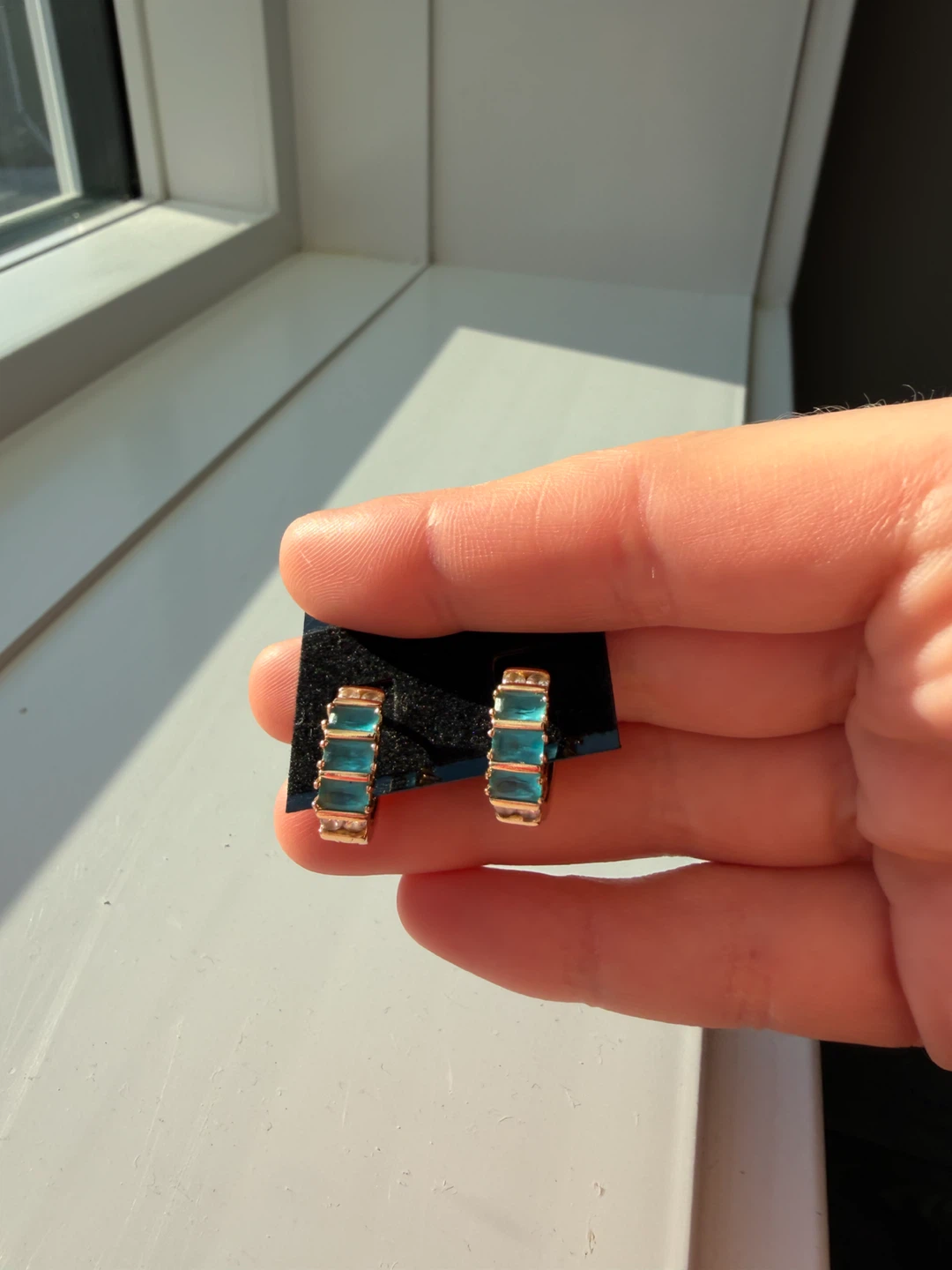 Stainless Steel Teal Baguette Stone Hoop Earrings - photo 3