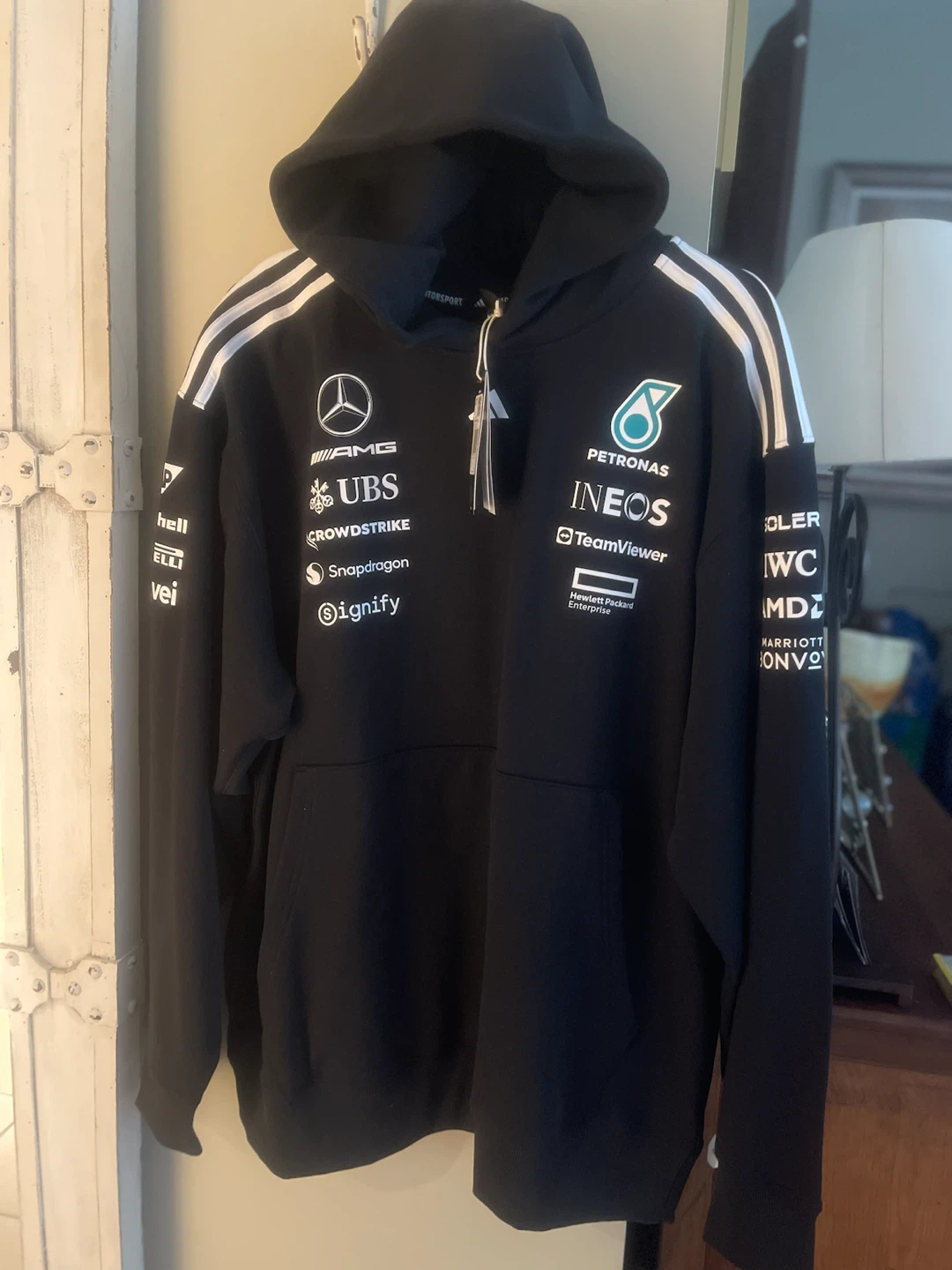 Mercedes-AMG Petronas F1 Team Hoodie - photo 2