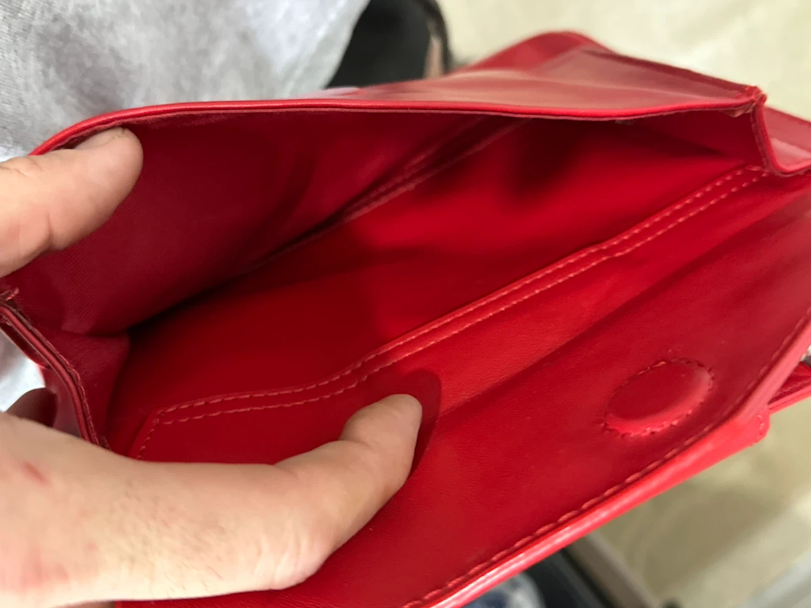 Daniel Red Leather Cross Body Bag smells like new - photo 5