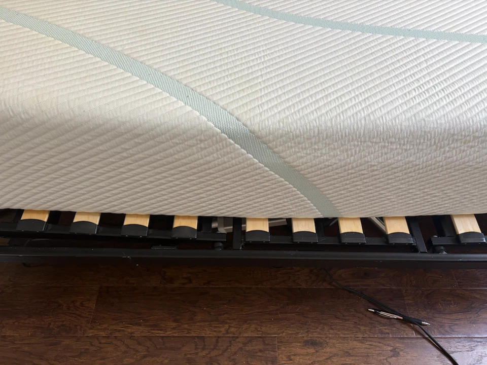Adjustable queen frame and Tempur-Pedic Adapt Medium Mattress