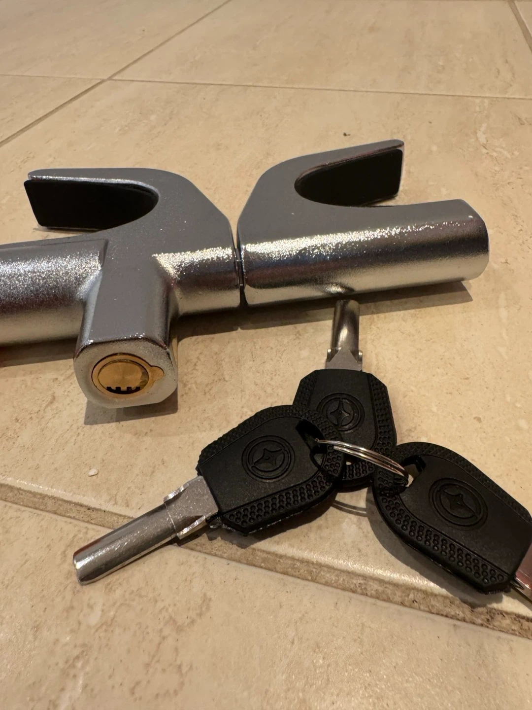 Teviaphee Car Anti-Theft Lock - photo 3