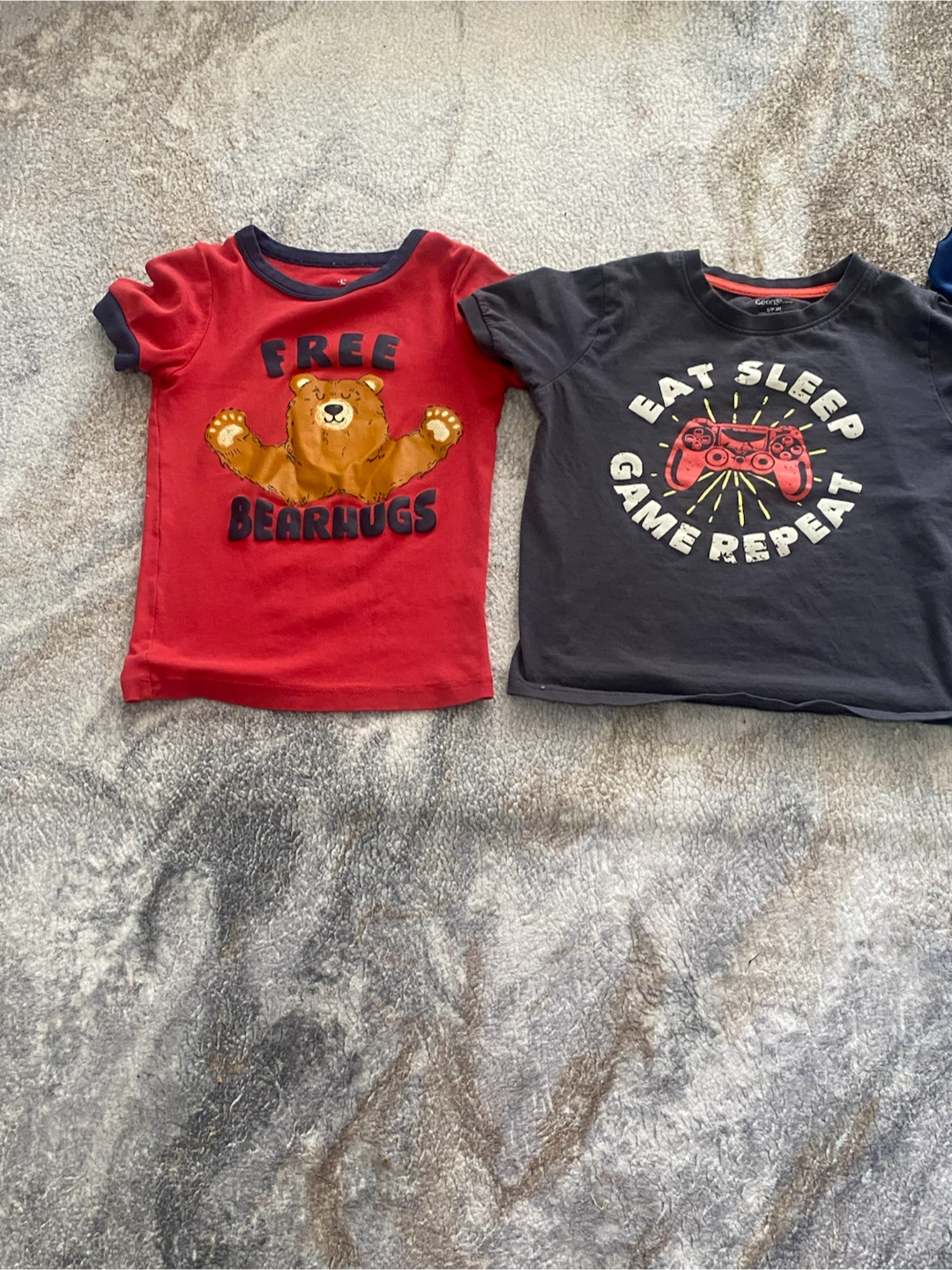 Boys T shirt $5 each piece - photo 2